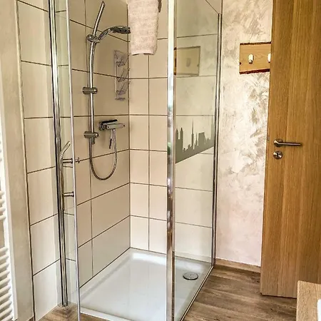 Am Mathildenbrunnen Gross * Quedlinburg