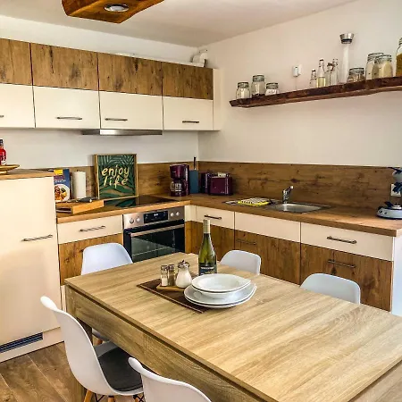 Am Mathildenbrunnen Gross * Quedlinburg