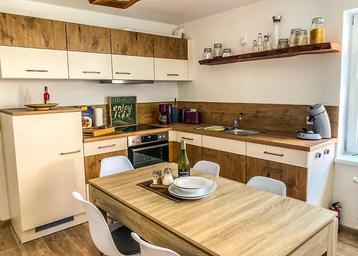 Am Mathildenbrunnen Gross * 奎德林堡